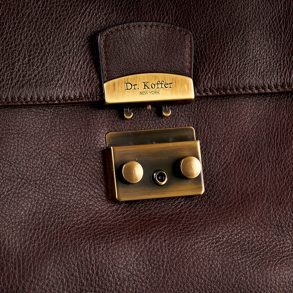 Портфель Dr.Koffer из натуральной кожи темно-коричневый