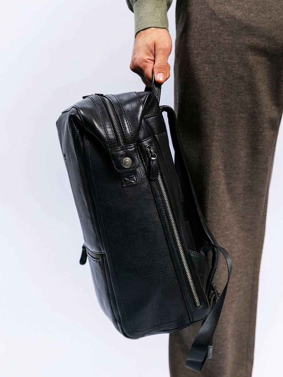 Рюкзак Dr. Koffer из натуральной кожи черный