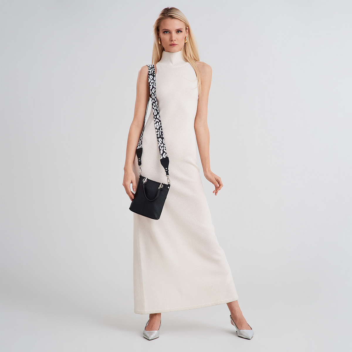 Женская сумка Dr. Koffer из натуральной кожи черная