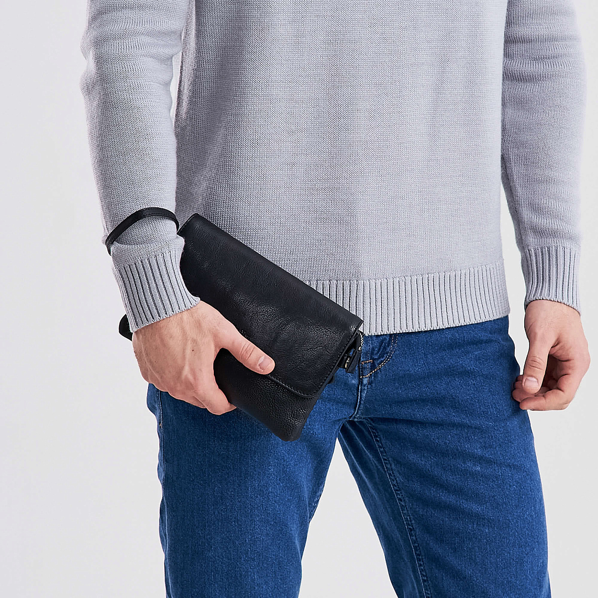 Сумка барсетка из натуральной кожи Dr. Koffer черная