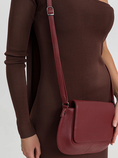 Женская сумка Dr.Koffer из натуральной кожи бордовая