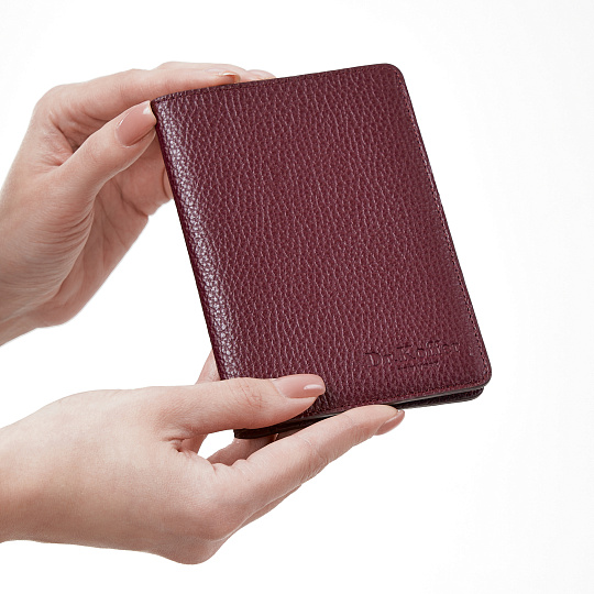 Обложка для паспорта Dr.Koffer из натуральной кожи бордо