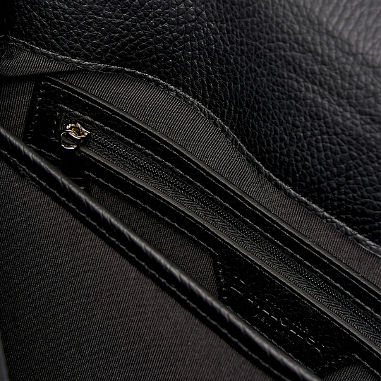 Женская сумка Dr. Koffer из натуральной кожи черная