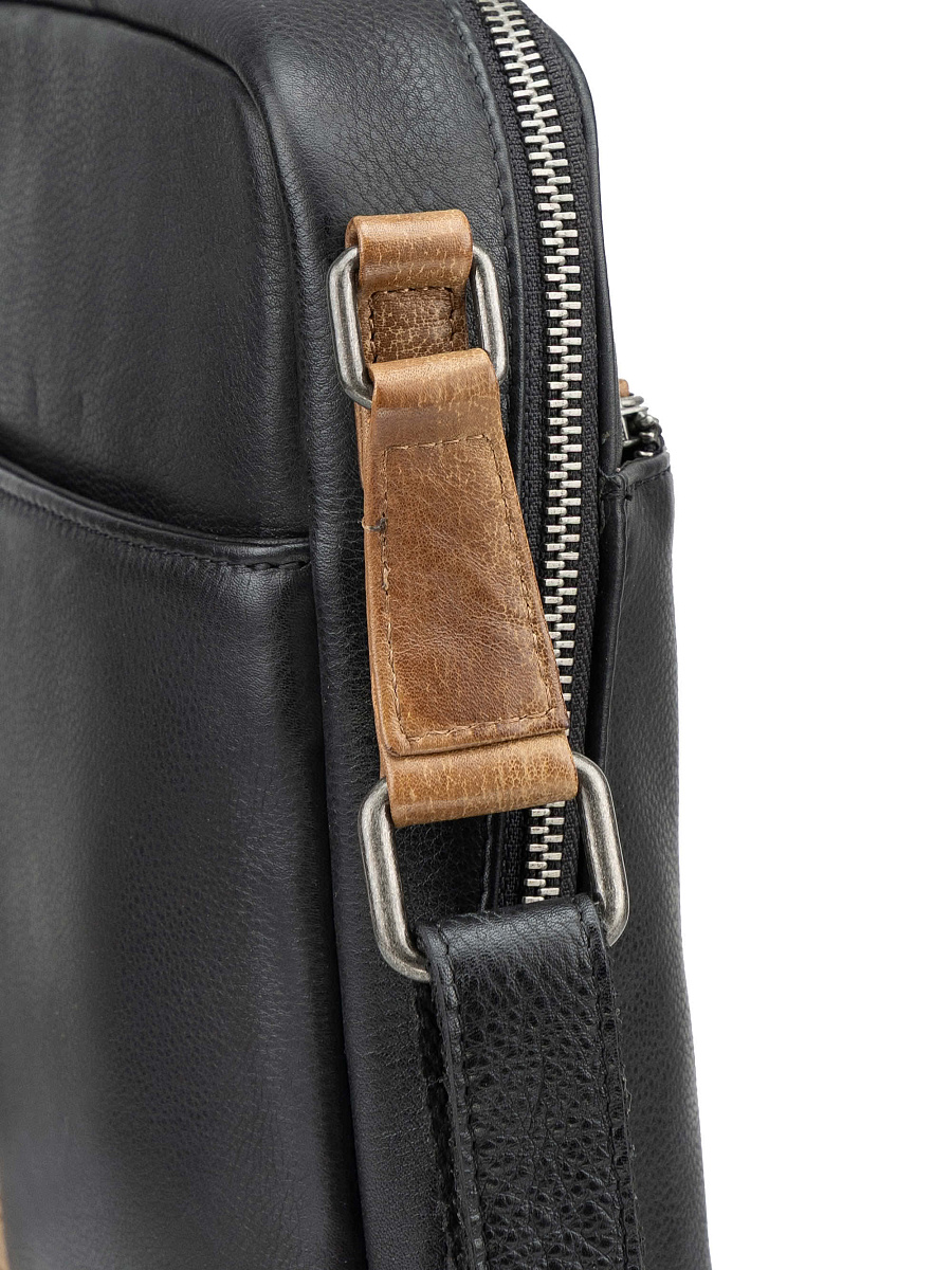 Сумка через плечо Dr. Koffer из натуральной кожи черная