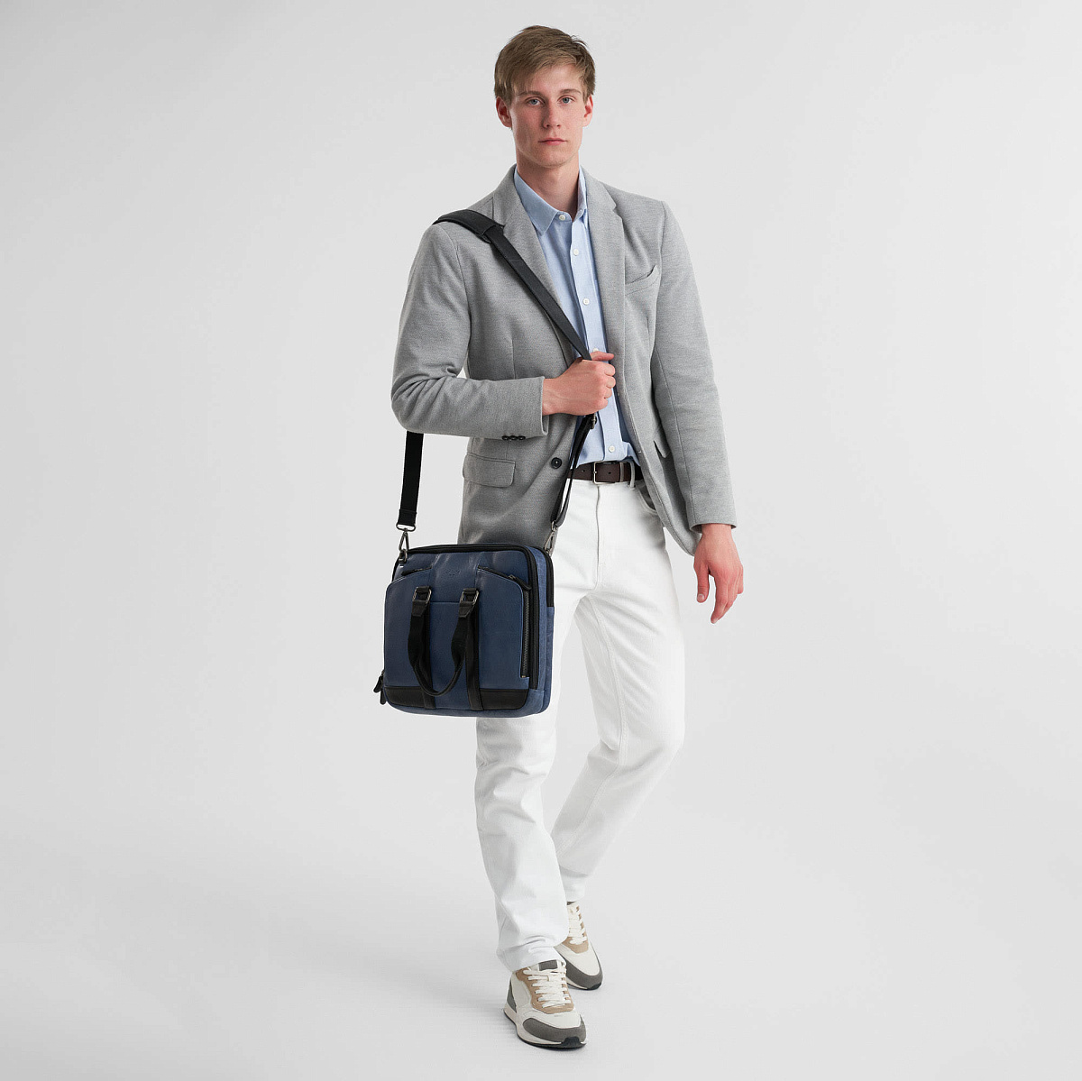 Деловая сумка Dr.Koffer из натуральной кожи синяя