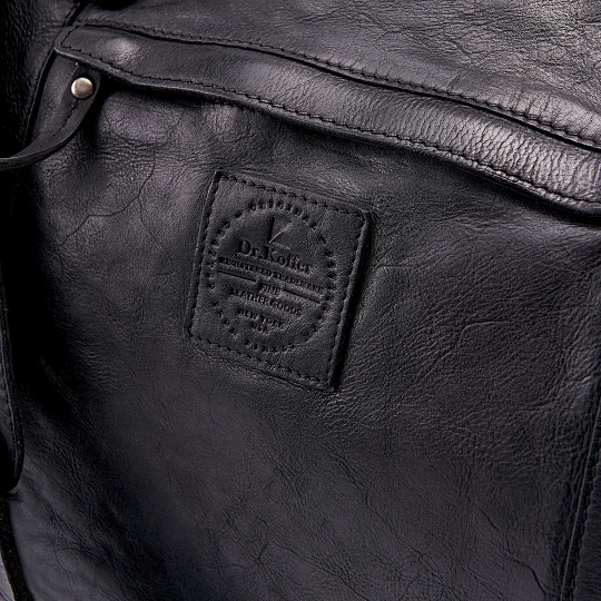 Сумка дорожная Dr.Koffer из натуральной кожи черная