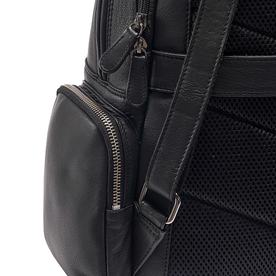 Рюкзак Dr.Koffer из натуральной кожи черный