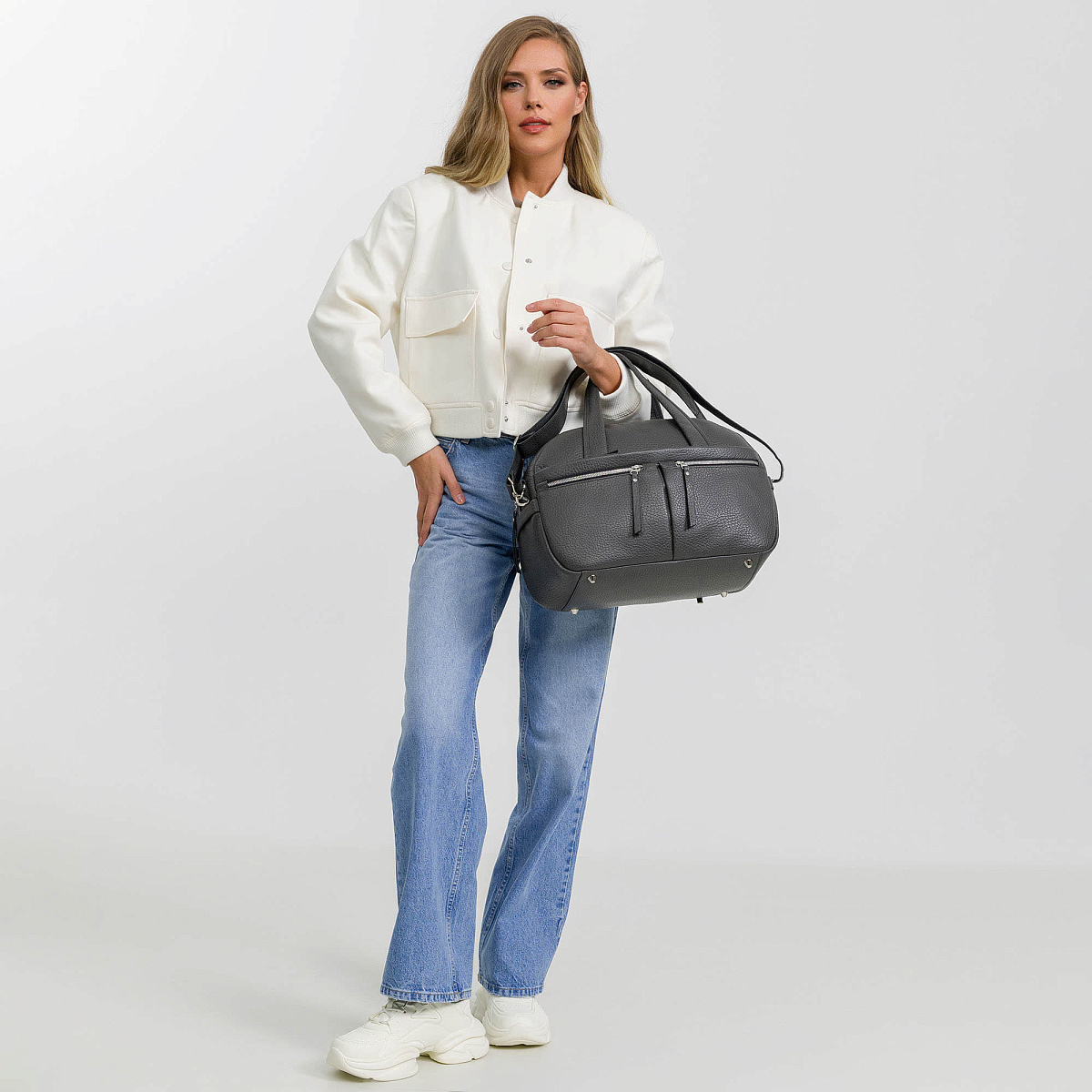 Сумка дорожная Dr.Koffer из натуральной кожи серая