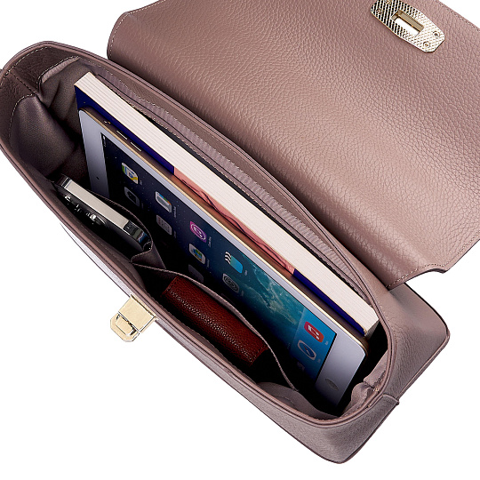 Женская сумка  Dr. Koffer из натуральной кожи розовая