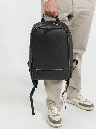 Рюкзак Dr.Koffer из натуральной кожи черный