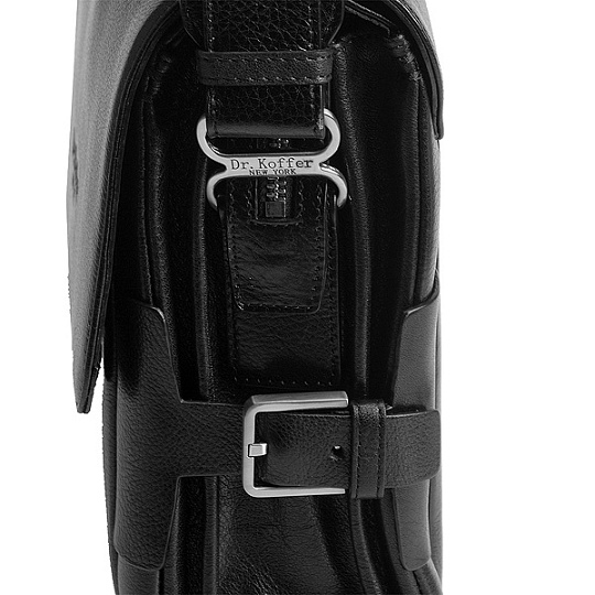 Черная мужская сумка с клапаном на магните Dr.Koffer M402329-02-04