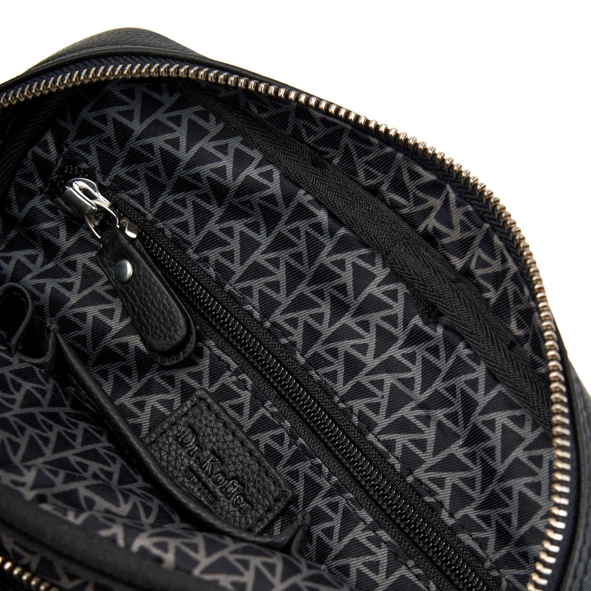 Сумка через плечо Dr.Koffer из натуральной кожи черная