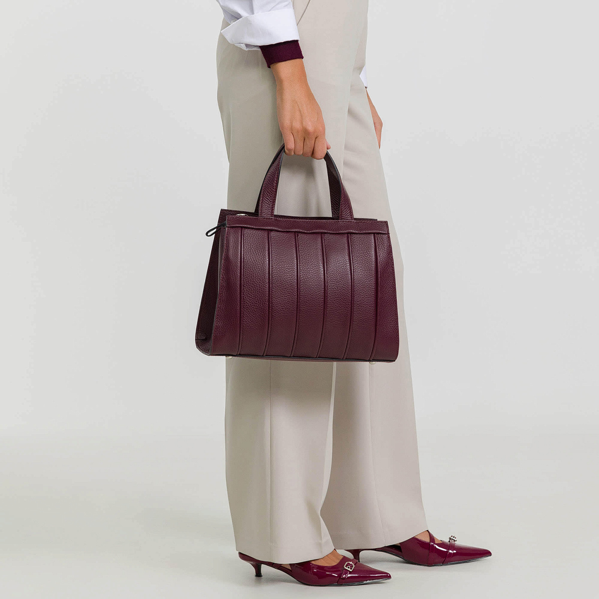 Женская сумка Dr. Koffer из натуральной кожи бордовая