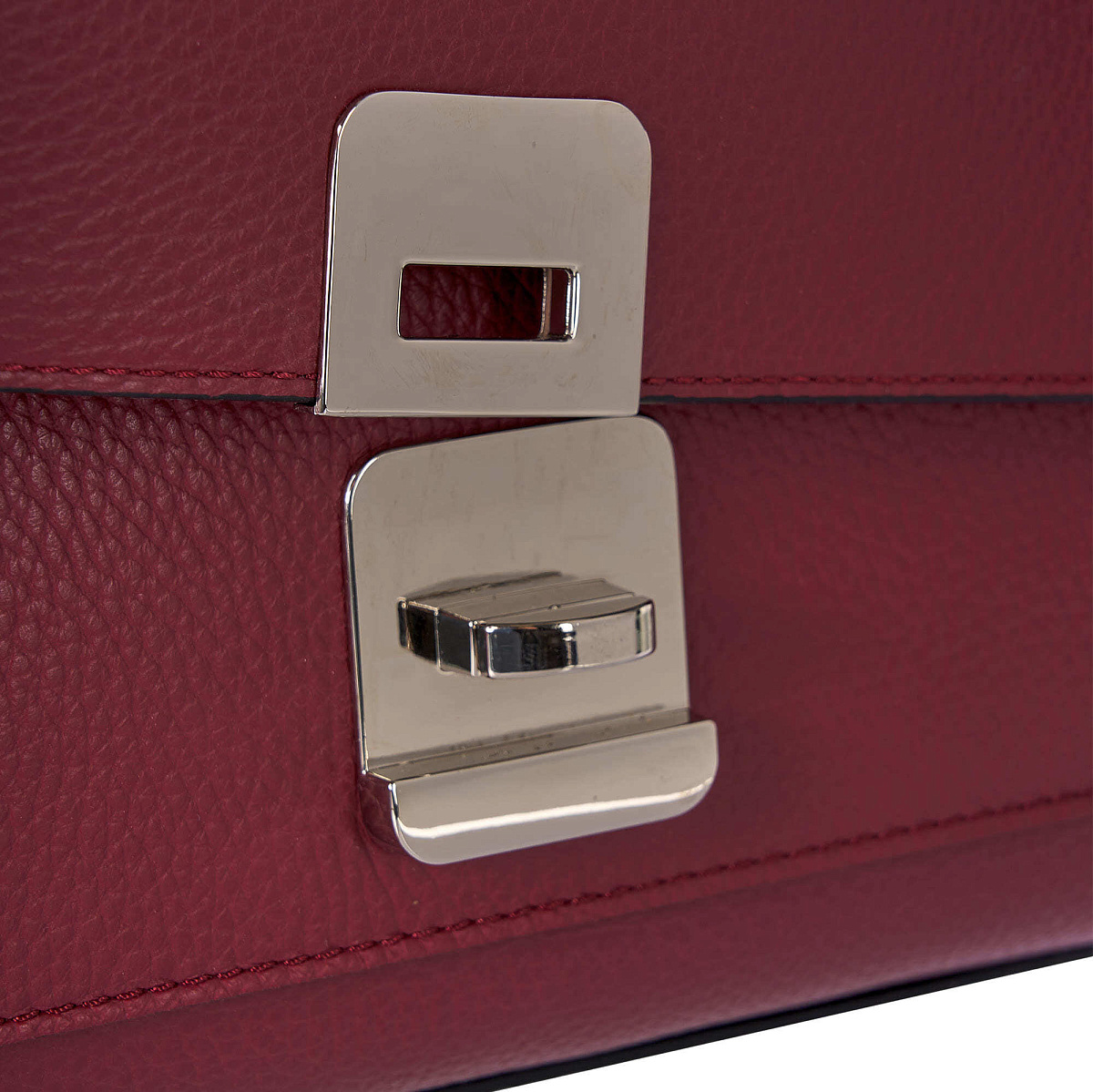 Женская сумка Dr. Koffer из натуральной кожи красная