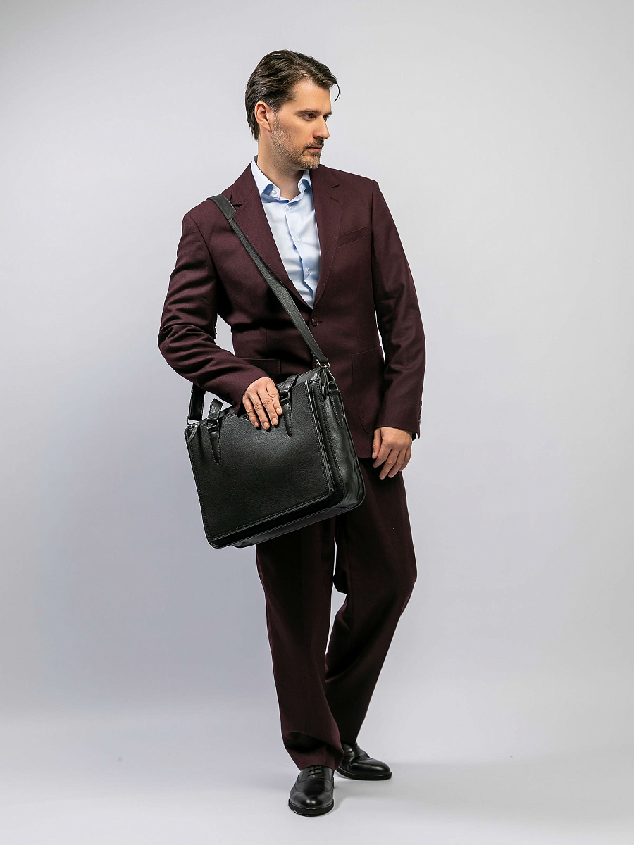 Женская сумка Dr.Koffer из натуральной кожи черная