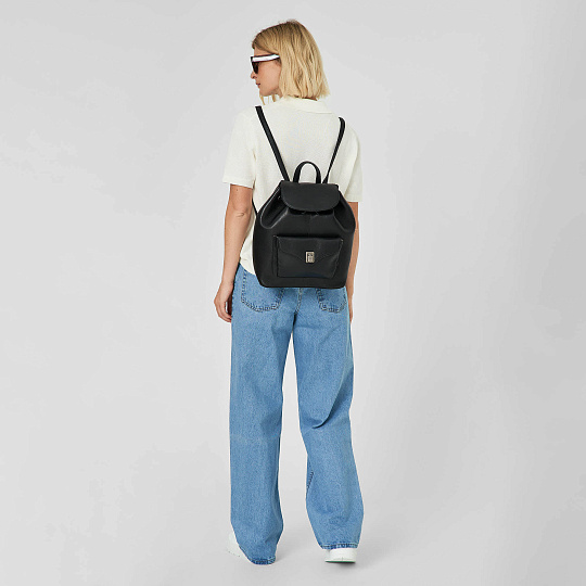 Рюкзак Dr.Koffer из натуральной кожи черный