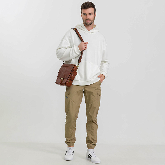 Сумка через плечо Dr.Koffer из натуральной кожи коричневая