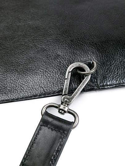 Сумка через плечо Dr.Koffer из натуральной кожи черная