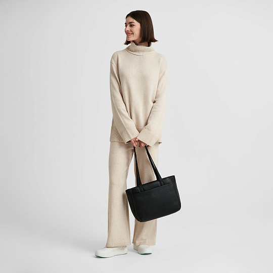 Женская сумка Dr.Koffer из натуральной кожи чёрная