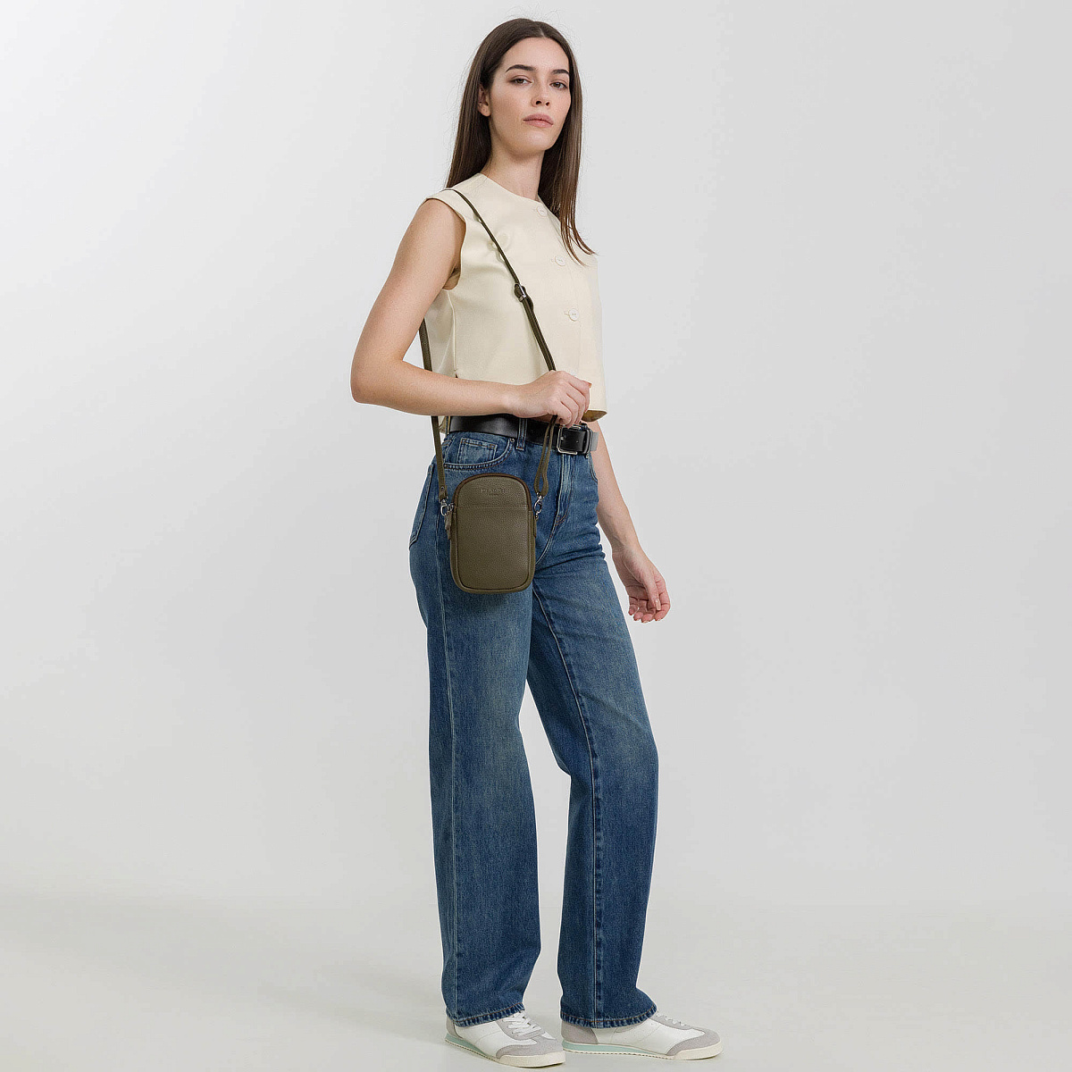 Сумка через плечо Dr.Koffer из натуральной кожи коричневая