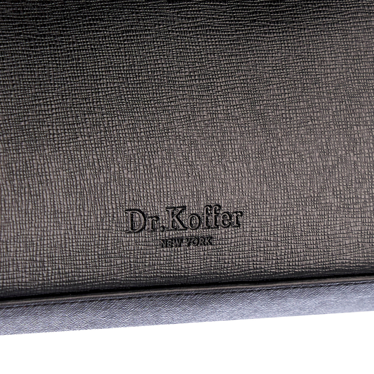 Женская сумка  Dr. Koffer из натуральной кожи черная