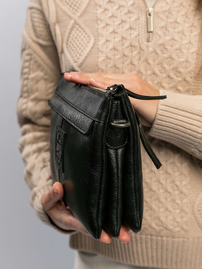 Сумка через плечо Dr.Koffer из натуральной кожи черная