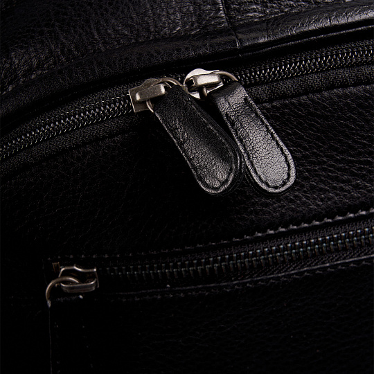 Рюкзак Dr.Koffer из натуральной кожи черный