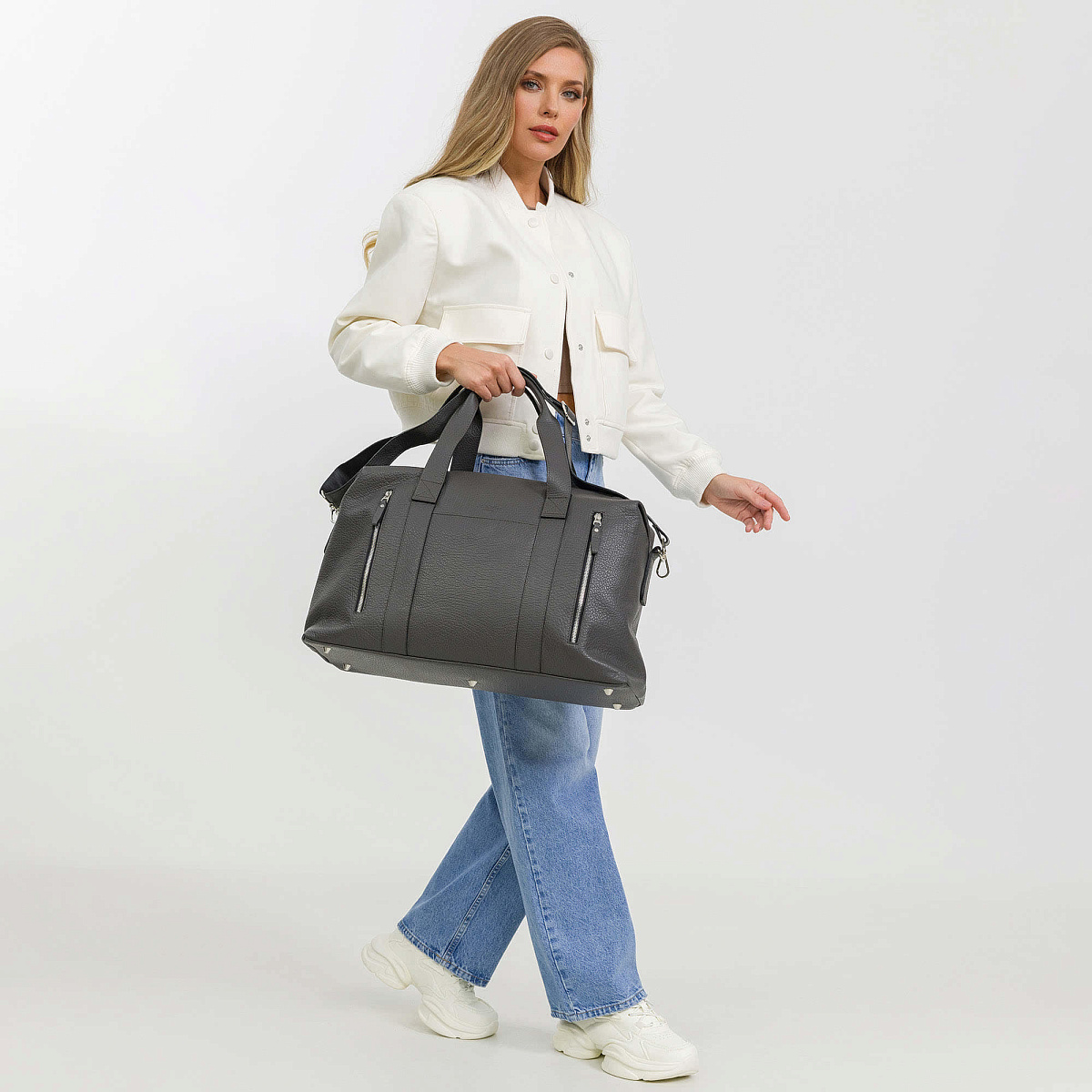 Сумка дорожная Dr.Koffer из натуральной кожи серая