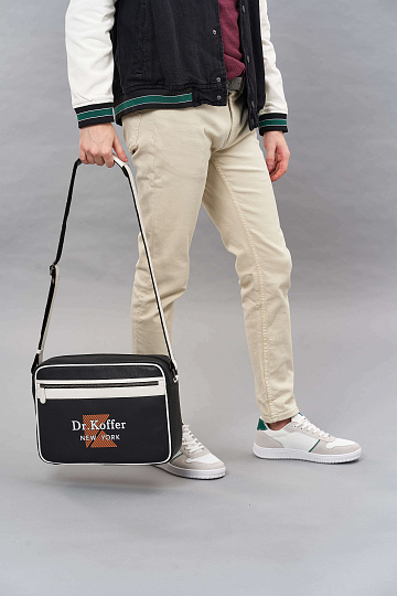 Сумка через плечо Dr.Koffer из натуральной кожи черная
