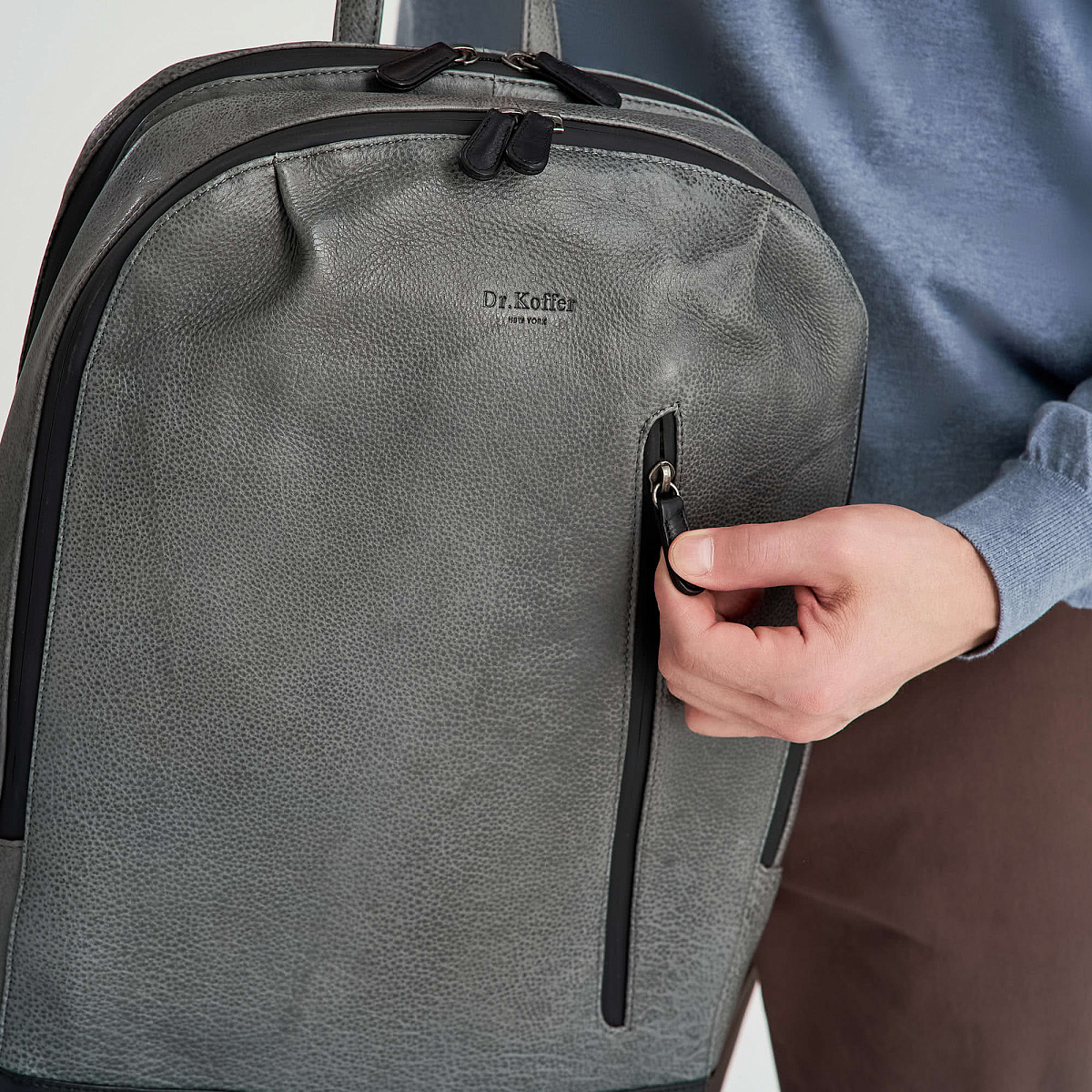 Рюкзак Dr.Koffer из натуральной кожи серый