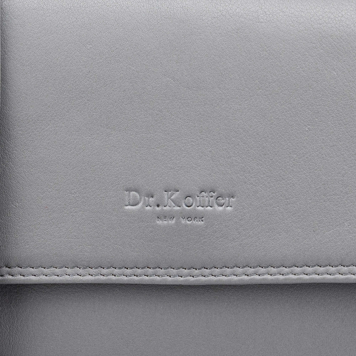 Женская сумка Dr.Koffer из натуральной кожи серая