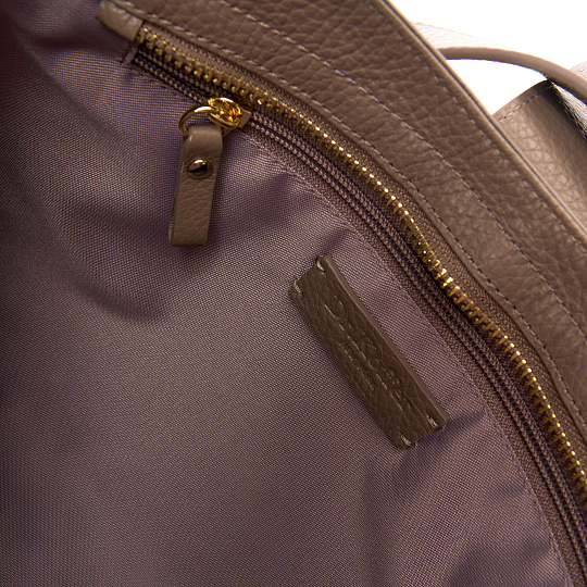 Женская сумка  Dr. Koffer из натуральной кожи бежевая