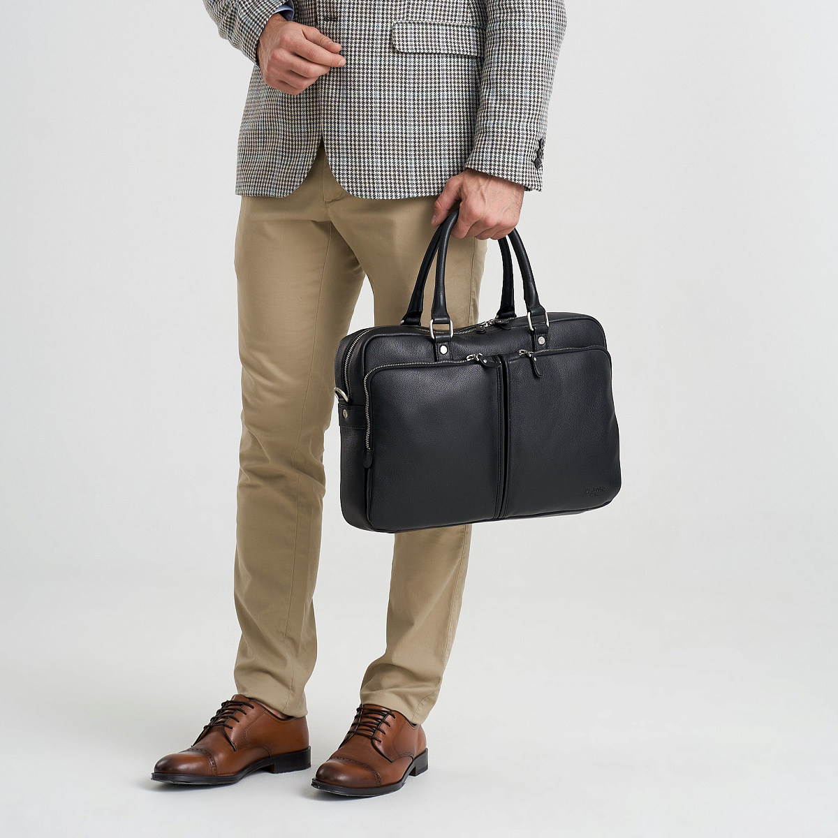 Деловая сумка Dr.Koffer из натуральной кожи черная