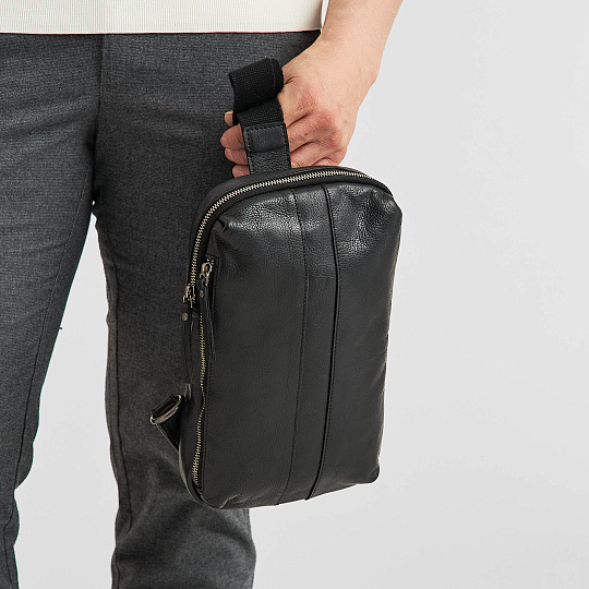 Рюкзак Dr.Koffer из натуральной кожи черный