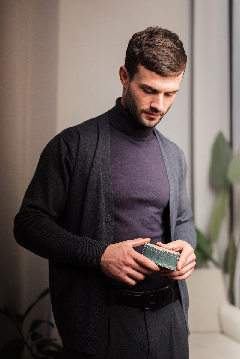 Кредитница Dr.Koffer из натуральной кожи зеленая