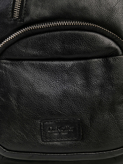 Рюкзак Dr.Koffer из натуральной кожи черный