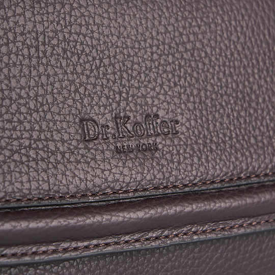 Женская сумка Dr. Koffer из натуральной кожи коричневая