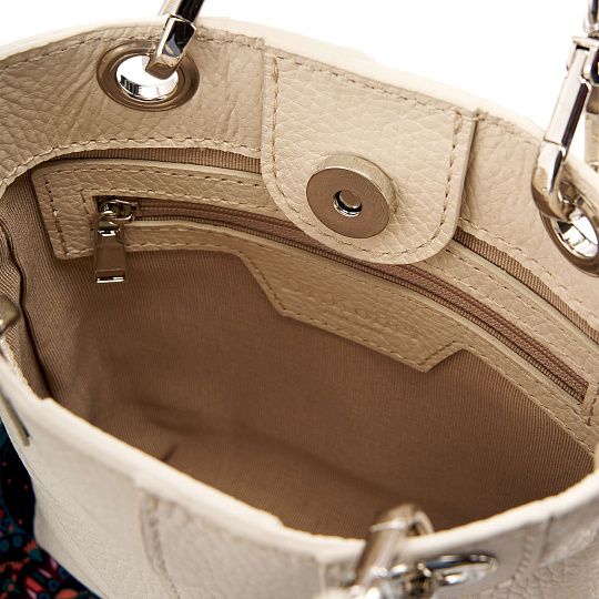 Женская сумка Dr. Koffer из натуральной кожи белая