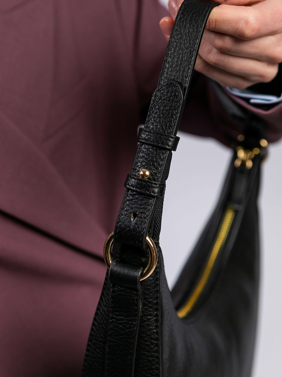 Женская сумка Dr. Koffer из натуральной кожи черная