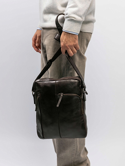 Сумка через плечо Dr.Koffer из натуральной кожи коричневая