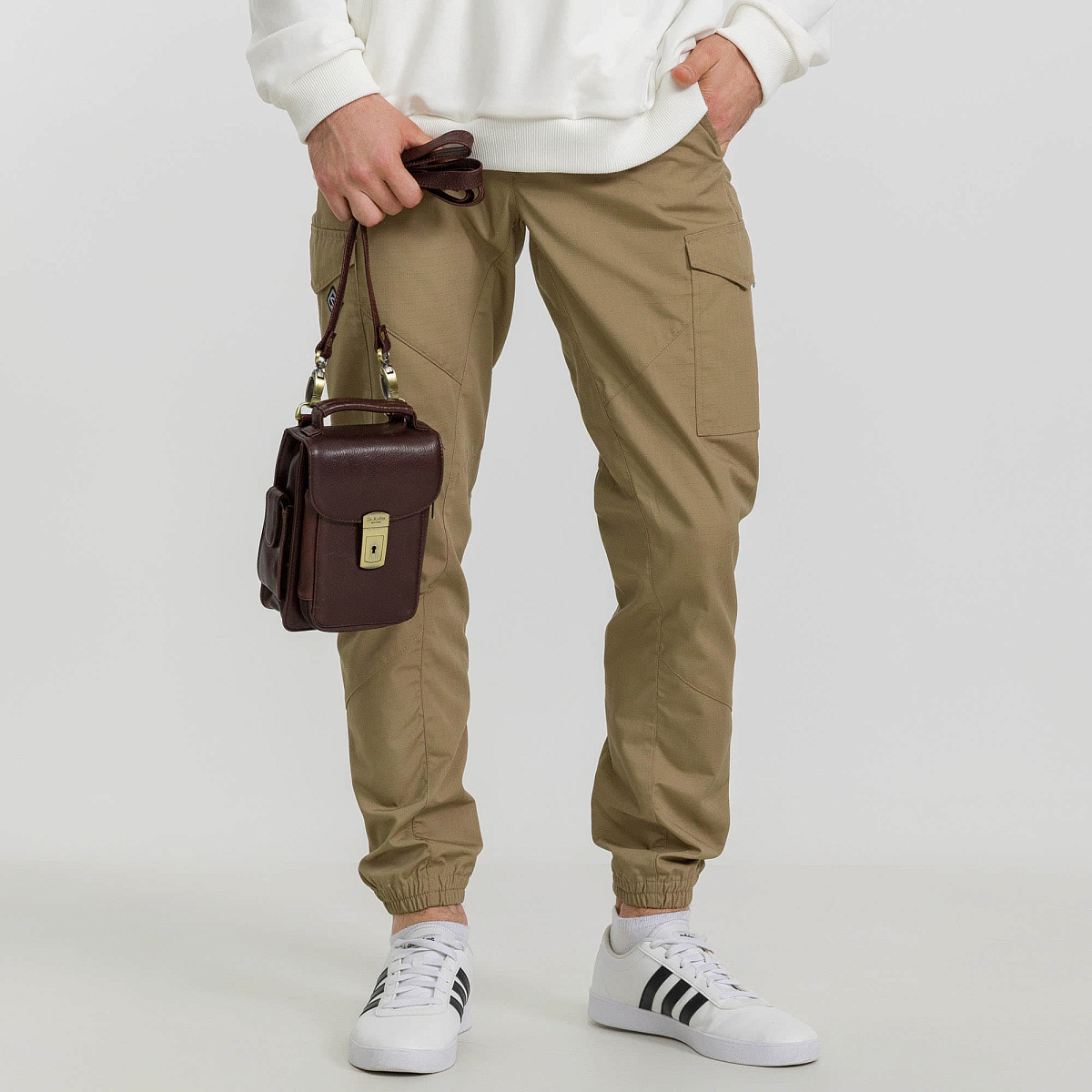 Сумка через плечо Dr.Koffer из натуральной кожи коричневая