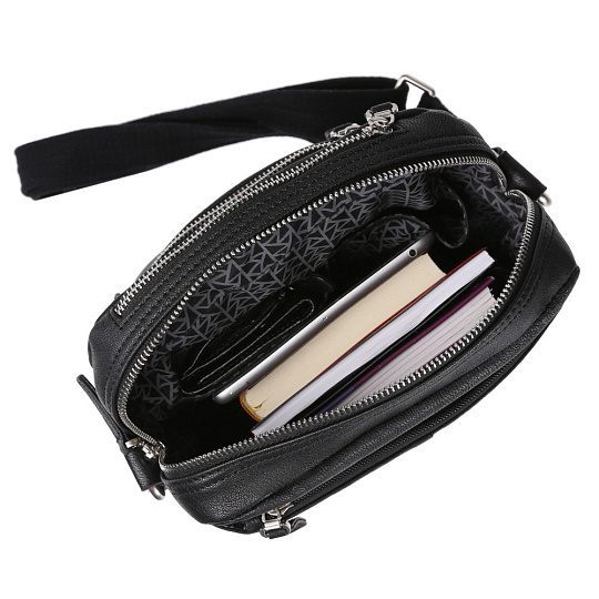 Сумка через плечо Dr.Koffer из натуральной кожи черная