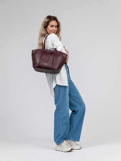Женская сумка Dr.Koffer из натуральной кожи бордовая