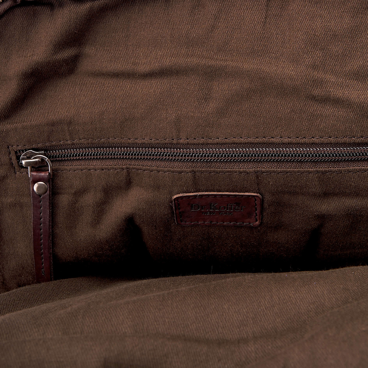 Рюкзак Dr.Koffer из натуральной кожи темно-коричневый