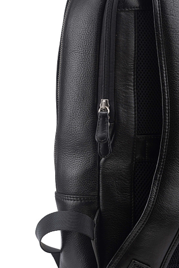 Рюкзак Dr. Koffer из натуральной кожи черный