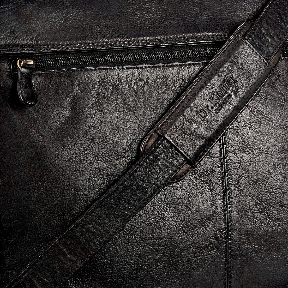 Портфель Dr.Koffer из натуральной кожи черный