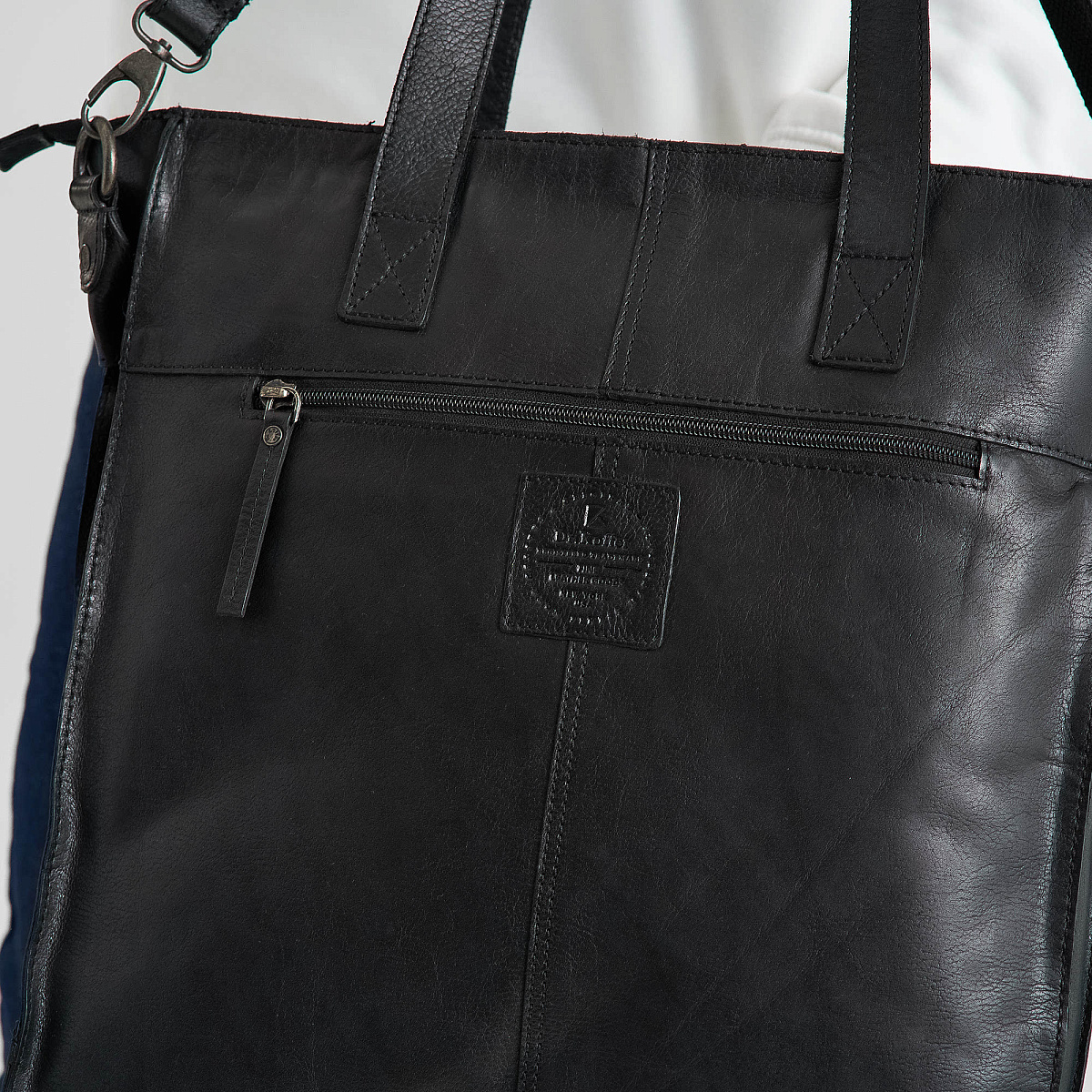 Деловая сумка Dr.Koffer из натуральной кожи черная