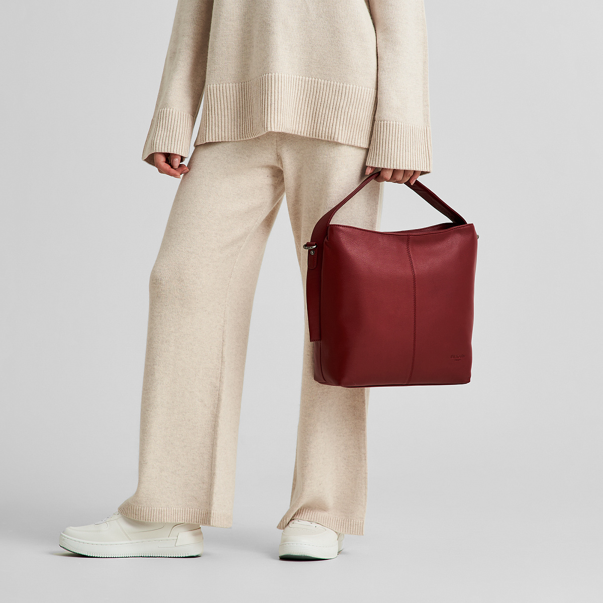 Женская сумка Dr. Koffer из натуральной кожи бордовая