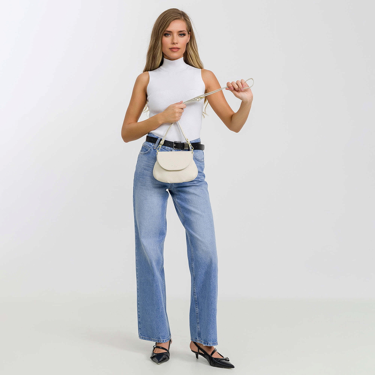 Женская сумка Dr. Koffer из натуральной кожи белая