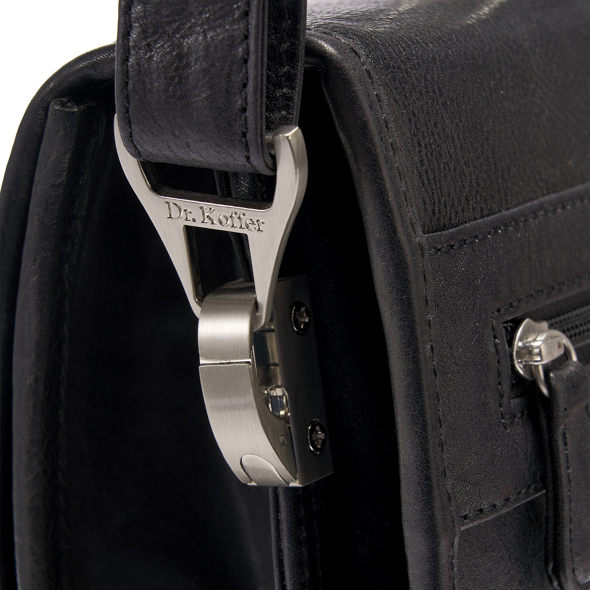 Портфель Dr.Koffer из натуральной кожи черный